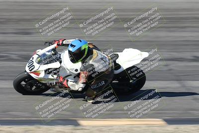 media/Jan-16-2026-CVMA Friday Practice (Fri) [[6f2bf47531]]/3-Racer 2/Session 2 Bowl Entry Pans/